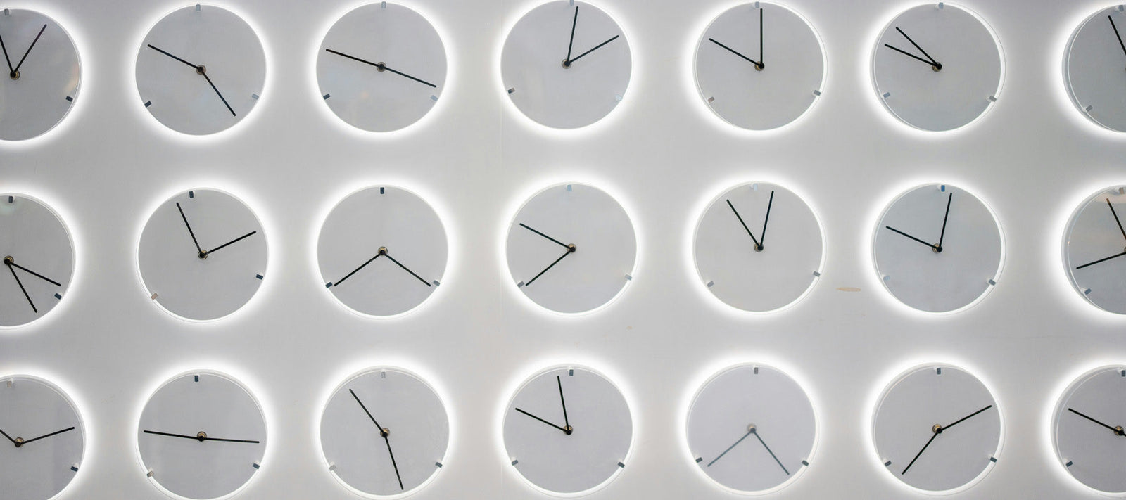 Custom POS Display Lead Times: From Brief to Nationwide Installation